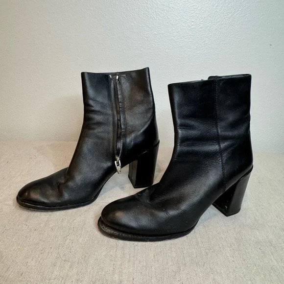 Alexander Wang Leather Ankle Boots - Picture 1 of 12